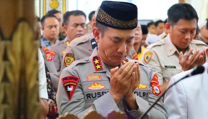 Polda Sulsel Gelar Shalat Gaib untuk Pengemudi Ojol