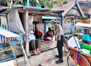 Sosialisasikan Tertib Berlalu Lintas di Jalan, Satlantas Polres Majene Sambangi Tukang Becak