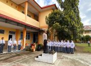 Kunjungi SMK Negeri 1, Ini Yang Dilakukan Kanit Regident Satlantas Polres Sinjai