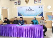 Bhabinkamtibmas Polsek Pamboang Hadiri Pelantikan Perangkat Desa Bababulo, Tekankan Pelayanan Terbaik Kepada masyarakat