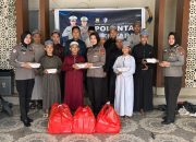 Jumat Berkah, IPDA Rita Bersama Polwan  Samsat Maros Berbagi Dengan Tahfidz