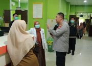Kapolres Sinjai Cek Kondisi Bayi Perempuan yang Ditemukan Warga Yang Sedang Dirawat di RSUD.