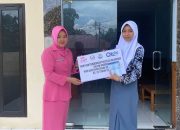 HKGB ke-73, Bhayangkari Cabang Selayar Serahkan Bantuan Pendidikan Prestasi Akademik