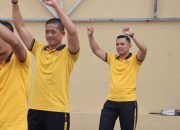 Tingkatkan Kebugaran, Polres Maros Laksanakan Olahraga Bersama di Halaman Mapolres