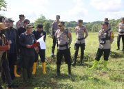 Pastikan Berjalan Aman, Polres Maros Kawal Eksekusi Lahan di Simbang