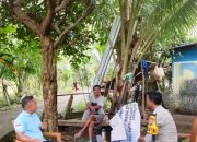 Bhabinkamtibmas Desa Lebani Pasang Baligho Himbauan, Cegah Penangkapan Ikan Pakai Setrum
