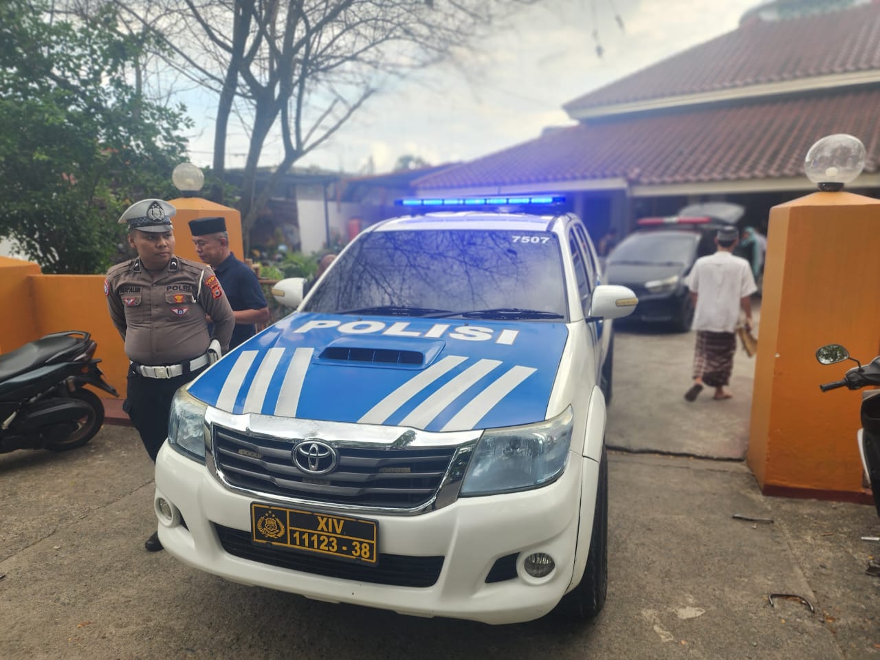 Warga Apresiasi Program Satlantas Polres Bone, Terbantu Layanan Gratis Pengawalan Jenazah