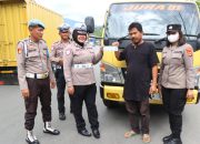 Operasi Zebra, Sat Lantas Polres Palopo Pasang Stiker Himbauan di Kendaraan Bermotor