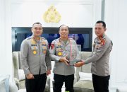 Momen Kapolsek Ujung Loe yang Viral Dicintai Warga, Bertemu Wakapolri