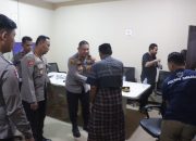 Pertemuan Humanis: Kapolres Sinjai Terima Keluarga Korban dalam Suasana Kondusif