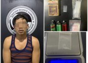 Gerebek Rumah di Pompanua, Polres Bone ciduk Pengedar Sabu yang disembunyi di Bawah Bale Bambu