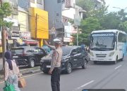 Jaga Keselamatan Penumpang, Satlantas Polres Pelabuhan Makassar Sigap di Pelabuhan