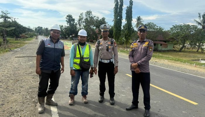 Sat Lantas Polres Wajo Laksanakan Pengecekan Jalur Mudik Nataru di Jalan Poros Sengkang–Siwa
