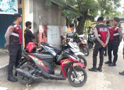 Patroli Jalan Kaki Samapta Polres Majene, Ciptakan Rasa Aman di Pusat Aktivitas Warga