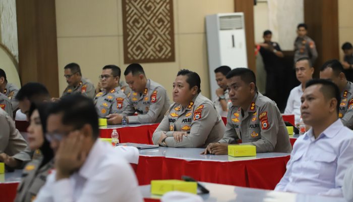Ikuti Taklimat Audit Tematik, Kapolres Selayar : Evaluasi Untuk Peningkatan Kinerja Personil