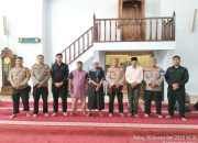 Salat Bareng Warga, Polsek Wajo dan Humas Polres Pelabuhan Makassar Kuatkan Harmoni Lewat Safari Memakmurkan Masjid