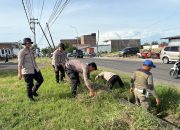 Polres Wajo Bersinergi Gelar Karya Bakti di TMP Empagae Peringati HUT ke-69 Korem 141/Toddopuli
