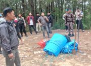 Polres Mamasa Laksanakan Pembubaran dan Pembongkaran Arena Sabung Ayam Dalam Rangka Operasi Pekat Marano 2026 di Desa Kariango