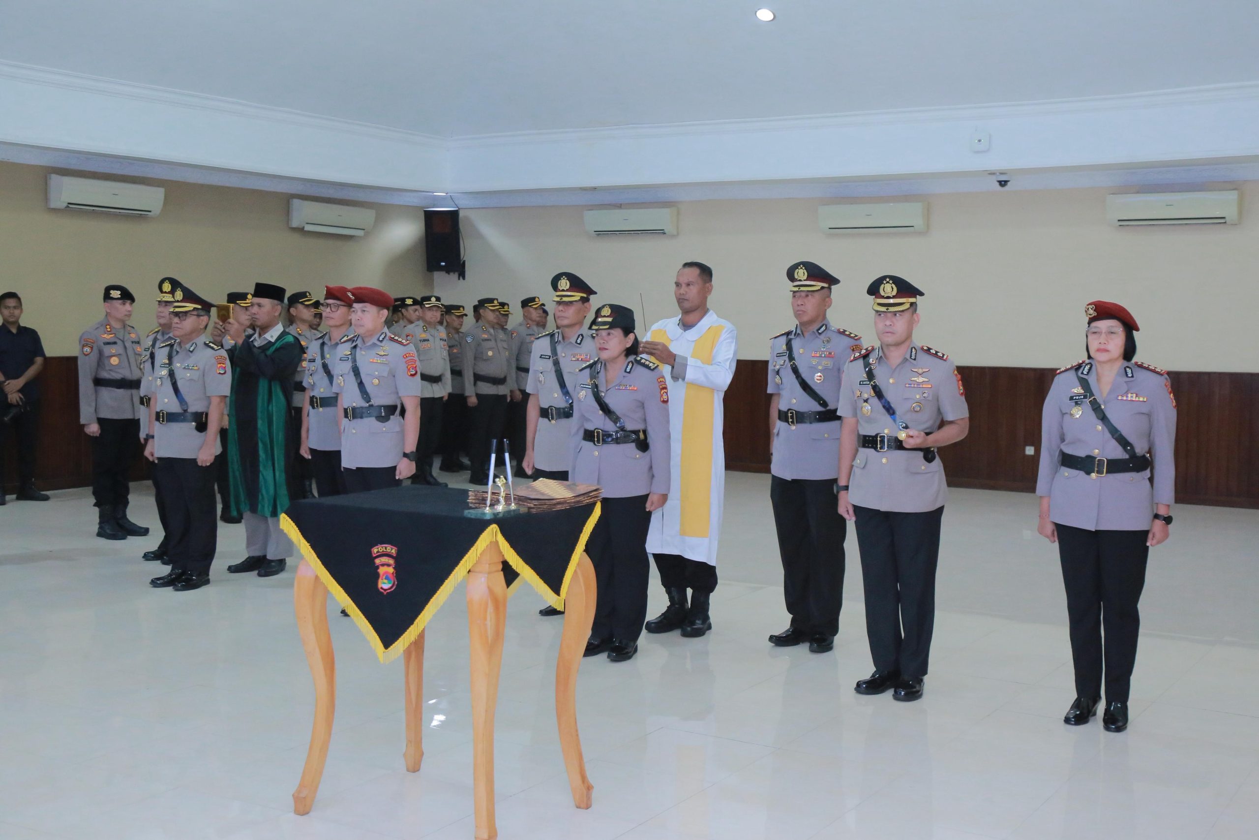 Kapolda NTB Pimpin Sertijab dan Pelantikan Pejabat Utama, Dorong Semangat Baru Pelayanan Publik