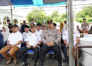 Komitmen Dukungan Program Pemerintah, Kapolda Sulbar Dampingi Gubernur Safari Ramadhan di Majene