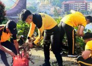 Polres Tana Toraja Gelar Jumat Bersih, Wujudkan Lingkungan Bersih dan Sehat
