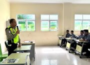 Tanamkan Kesedaran Sejak Dini, Sat Lantas Polres Majene Edukasi Siswa MTsN 1 Majene dalam Operasi Keselamatan Marano 2026