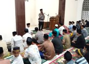 Tim Safari Ramadhan Polres Majene Serukan Kamtibmas dan Keselamatan Warga di Masjid Baitul Mahmuba