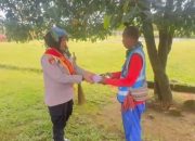 Polwan Sahabat Masyarakat Polres Gowa Tebar Kepedulian di Lapangan Syekh Yusuf