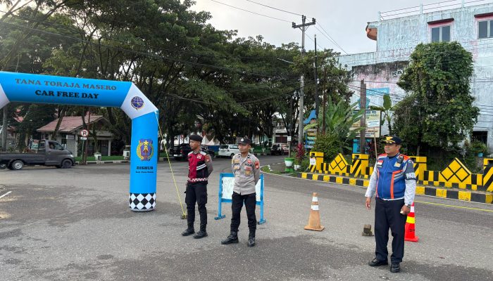 Polres Tana Toraja Hadir Humanis di Car Free Day, Personel Beri Rasa Aman kepada Masyarakat