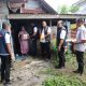 Wujud Kepedulian, Polres Sinjai Salurkan Bantuan untuk Warga Kurang Mampu.