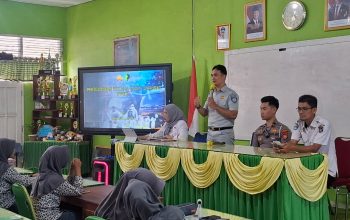 Sinergi Polantas – Dokkes Polres Bone Hingga Jasa Raharja Edukasi Pelajar SMAN 3 Bone