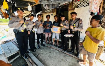 Aksi Nyata Kepedulian, Siswa Latja di Polres Sinjai Bantu Korban Kebakaran dan Warga Kurang Mampu.