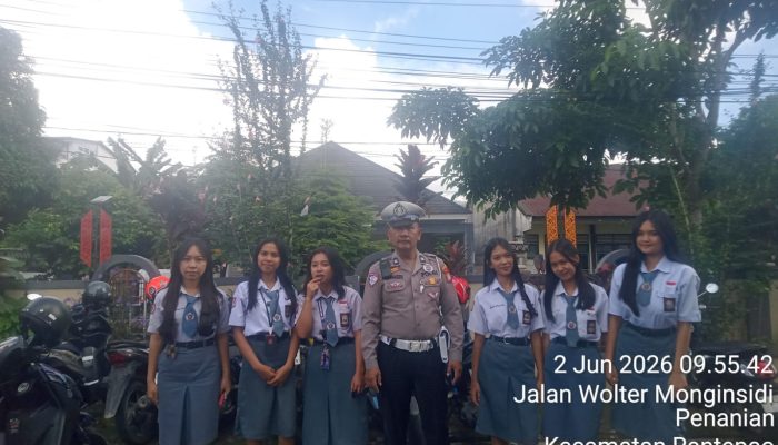 Tingkatkan Kesadaran Pelajar, Satlantas Polres Toraja Utara Gelar Sosialisasi “Polantas Mappattabe” di Rantepao
