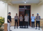 Personel Polres Majene Amankan Ibadah Minggu di GPIB Immanuel Majene dan Rumah Ibadah Khatolik Stasi Santo Paulus Majene