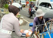 Aksi Sosial Polantas Bone Berbagi Makanan Hingga Edukasi Pengguna Jalan Dan Tukang Becak