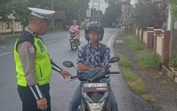 Sat Lantas Polres Sinjai Optimalkan Pelayanan Pagi, Wujudkan Lalu Lintas Aman dan Tertib.