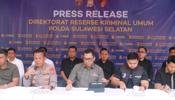Ditreskrimum Polda Sulsel Gelar Konferensi Pers Pengungkapan Tindak Pidana Pencurian dengan Pemberatan dan Penadahan