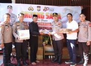 Sambut Hari Bhayangkara ke-80, Kapolres Bulukumba Gelar Anjangsana ke Rumah Purnawirawan Polri