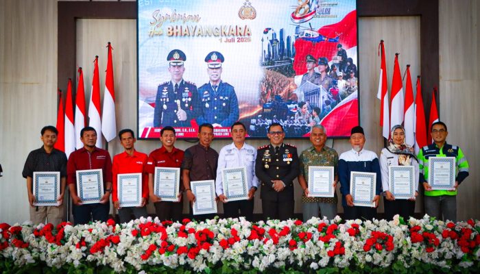 Delapan Dekade Mengabdi, Polres Luwu Teguhkan Komitmen “Polri untuk Masyarakat” pada Peringatan Hari Bhayangkara ke-80