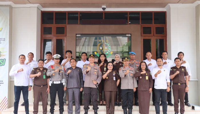 Perkuat Sinergitas, Kapolres Tana Toraja Silaturahmi ke Kejaksaan Negeri Tana Toraja