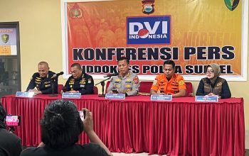 Proses Identifikasi Berlanjut, Biddokkes Polda Sulsel Terima Satu Jenazah Korban Laka Laut KM Nurul Salsa