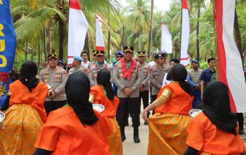 Disambut Tarian Adat dan Antusias Ratusan Warga, Kapolda Sulsel Resmikan Pos Polairud di Pulau Jinato Takabonerate