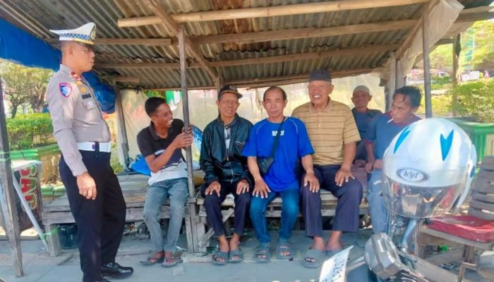 Polantas Menyapa Mappatabe, Satlantas Polres Takalar Ajak Komunitas Ojek Jadi Pelopor Keselamatan Berlalu Lintas