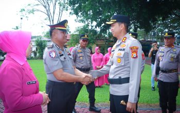 Kapolres Luwu Pimpin Upacara Kenaikan Pangkat Pengabdian, Wujud Apresiasi atas Dedikasi Personel