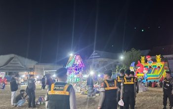 Patroli Jalan Kaki Sat Samapta Polres Majene Perkuat Rasa Aman Pada Malam Hari, Sambangi Titik Rawan Hingga Permukiman Nelayan