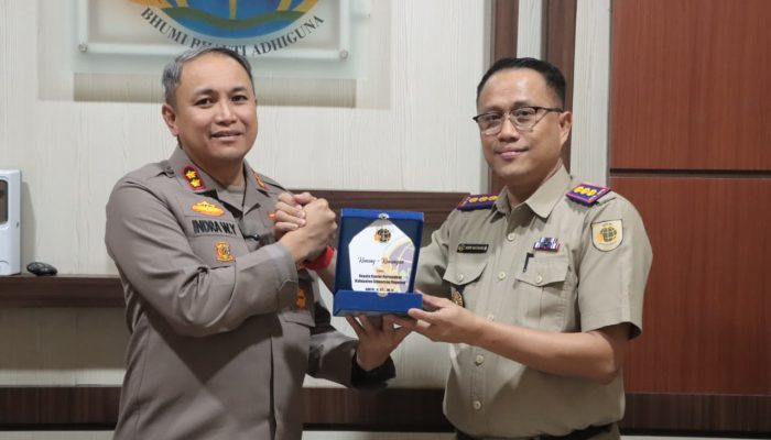 Jalin Silaturahmi, AKBP Indra Waspada Yuda Kunjungi Kepala BPN Sidrap