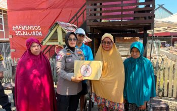 Polwan Polres Pinrang Gelar Baksos dan Trauma Healing untuk Korban Kebakaran di Desa Langnga