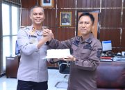 Hangat dan Penuh Keakraban, Kapolres Majene Sambangi Kejari Majene di Hari Lahir Kejaksaan RI ke 81
