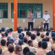 Cegah Anak Terjerumus Narkoba, Satbinmas Polres Parepare Edukasi Siswa SMPN 10