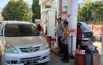 Respons Kelangkaan BBM, Kapolres Soppeng Turun Langsung Cek Tiga SPBU